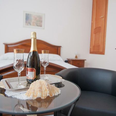 La Stella Del Sud Bed & Breakfast Vietri Екстериор снимка